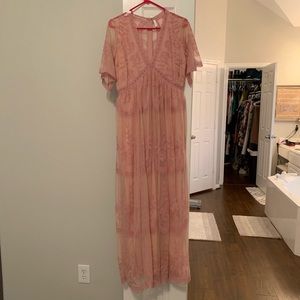 Lace Maxi Dress